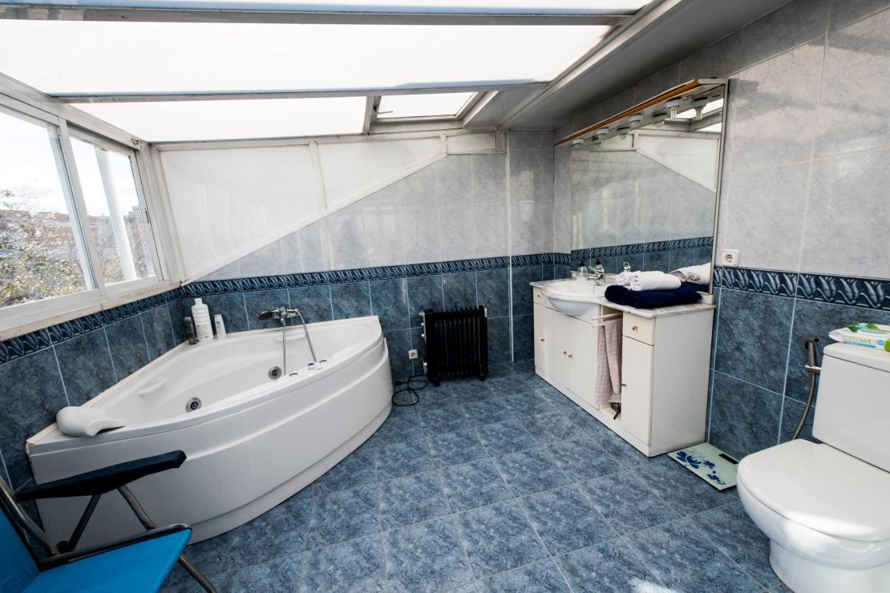 Habitaciones Privadas En Mi Acogedor Chalet - Private Rooms Madryt Zewnętrze zdjęcie